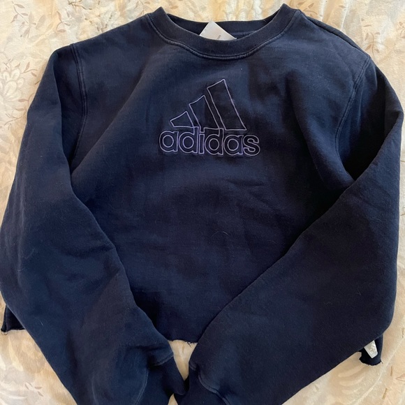 Adidas sweater - Picture 1 of 2